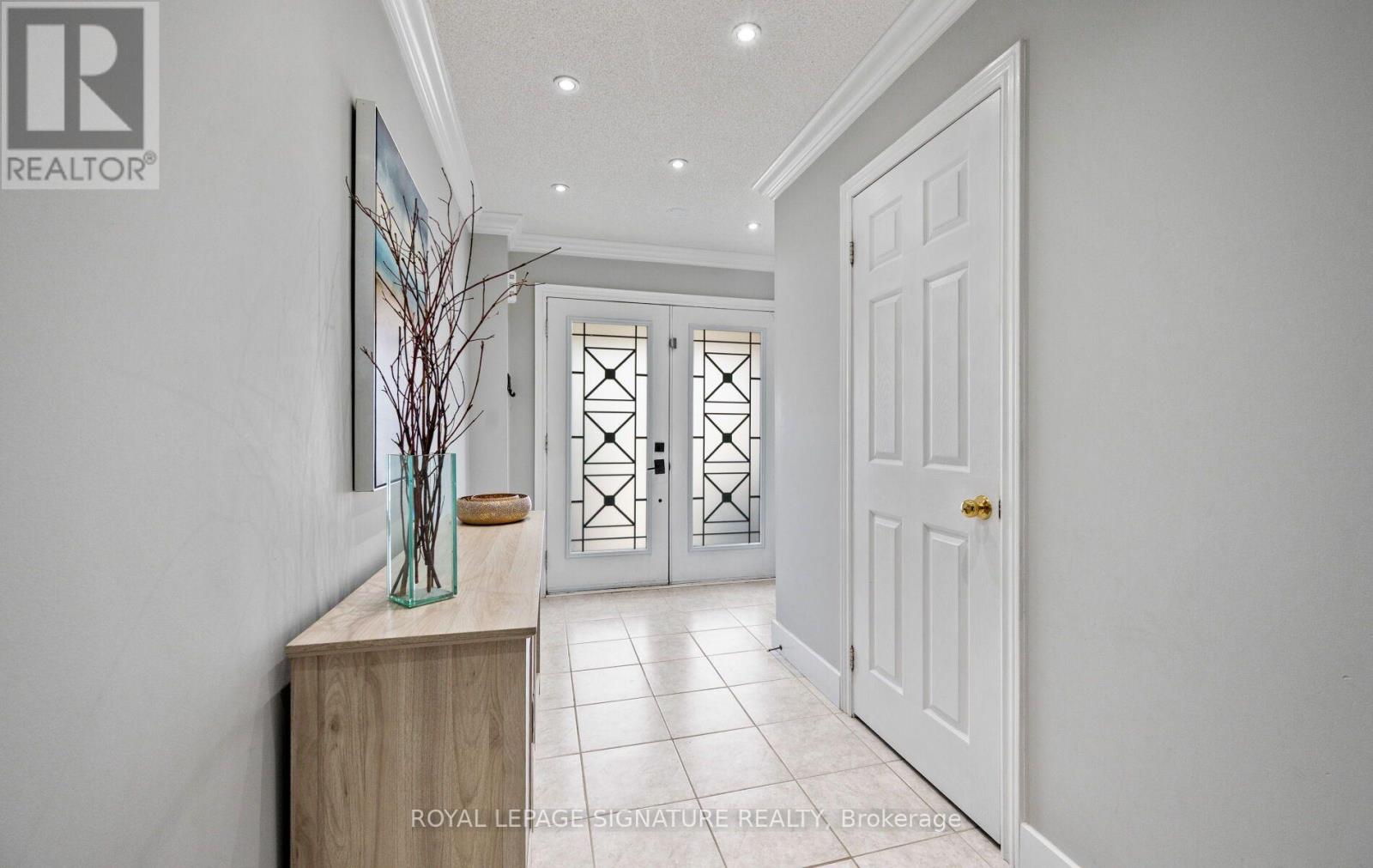 1411 Costigan Road, Milton, Ontario L9T 0Y7 - Photo 4 - W13581850