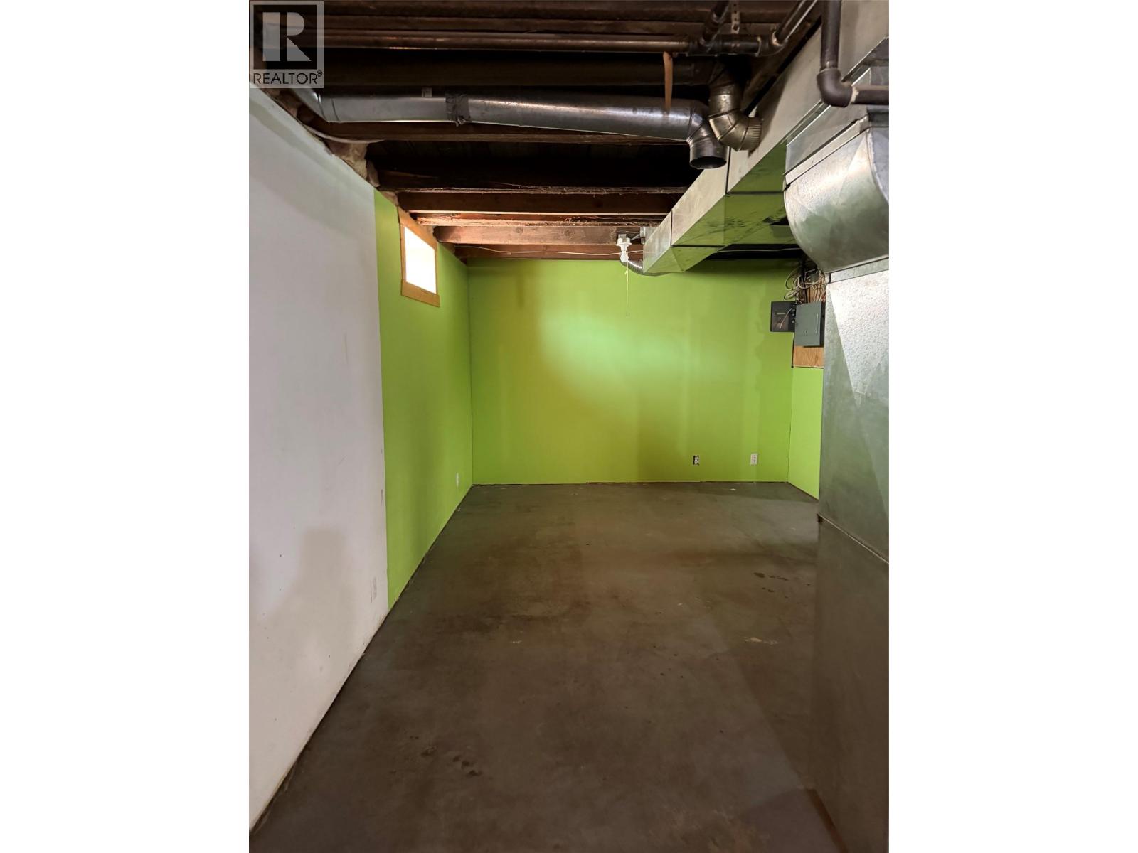 Listing image 24