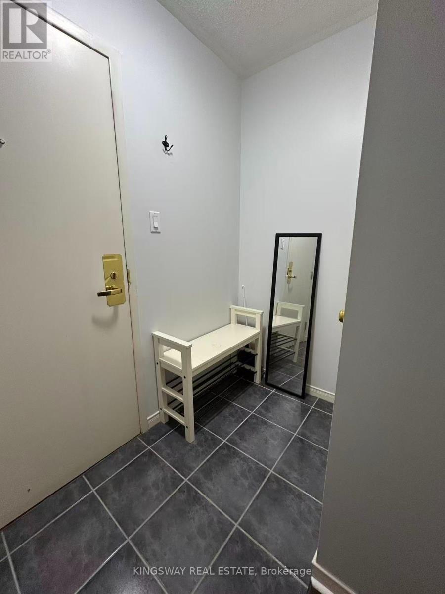 301 - 887 BAY STREET, Toronto (Bay Street Corridor)