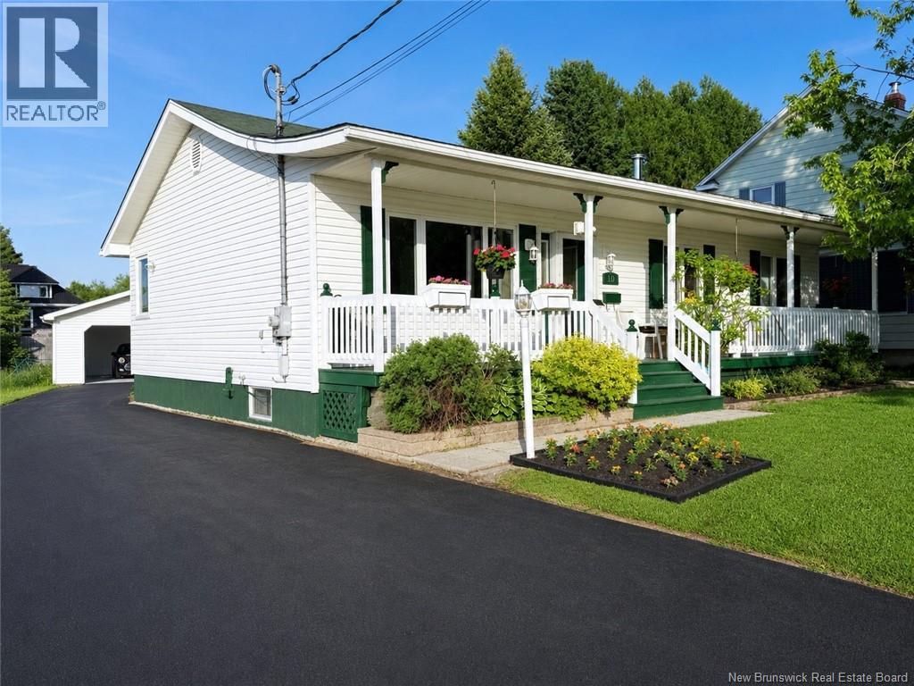 10 King Street, Shediac