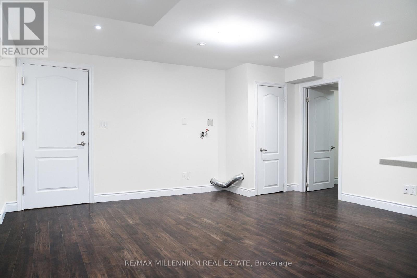 6 Decorso Drive, Brampton, Ontario  L6P 3T7 - Photo 4 - W13581874