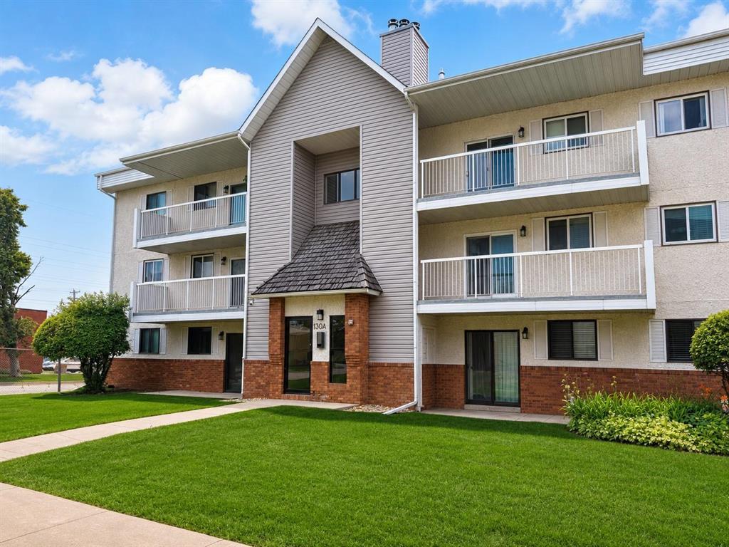 5303 130 Plaza Drive, Winnipeg, Manitoba  R3T 5K8 - Photo 0 - 202616629