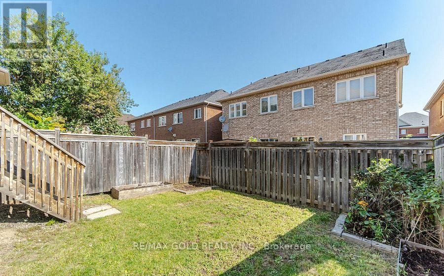 69 Portrush Trail, Brampton, Ontario  L6X 0R2 - Photo 36 - W13581670