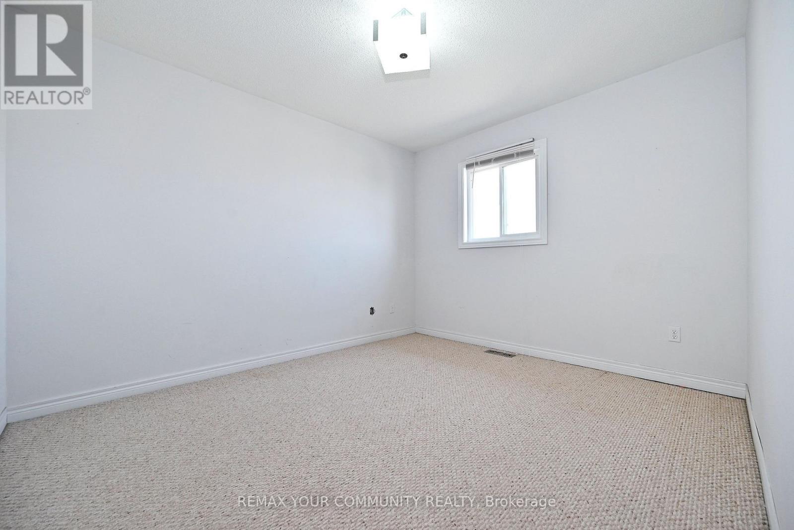 73 Laurendale Avenue, Georgina, Ontario  L4P 4G1 - Photo 19 - N13581904
