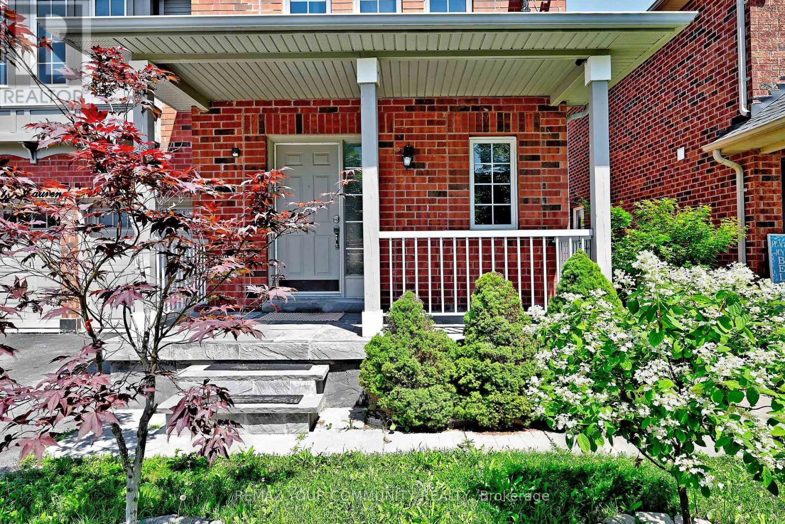 73 Laurendale Avenue, Georgina, Ontario  L4P 4G1 - Photo 2 - N13581904