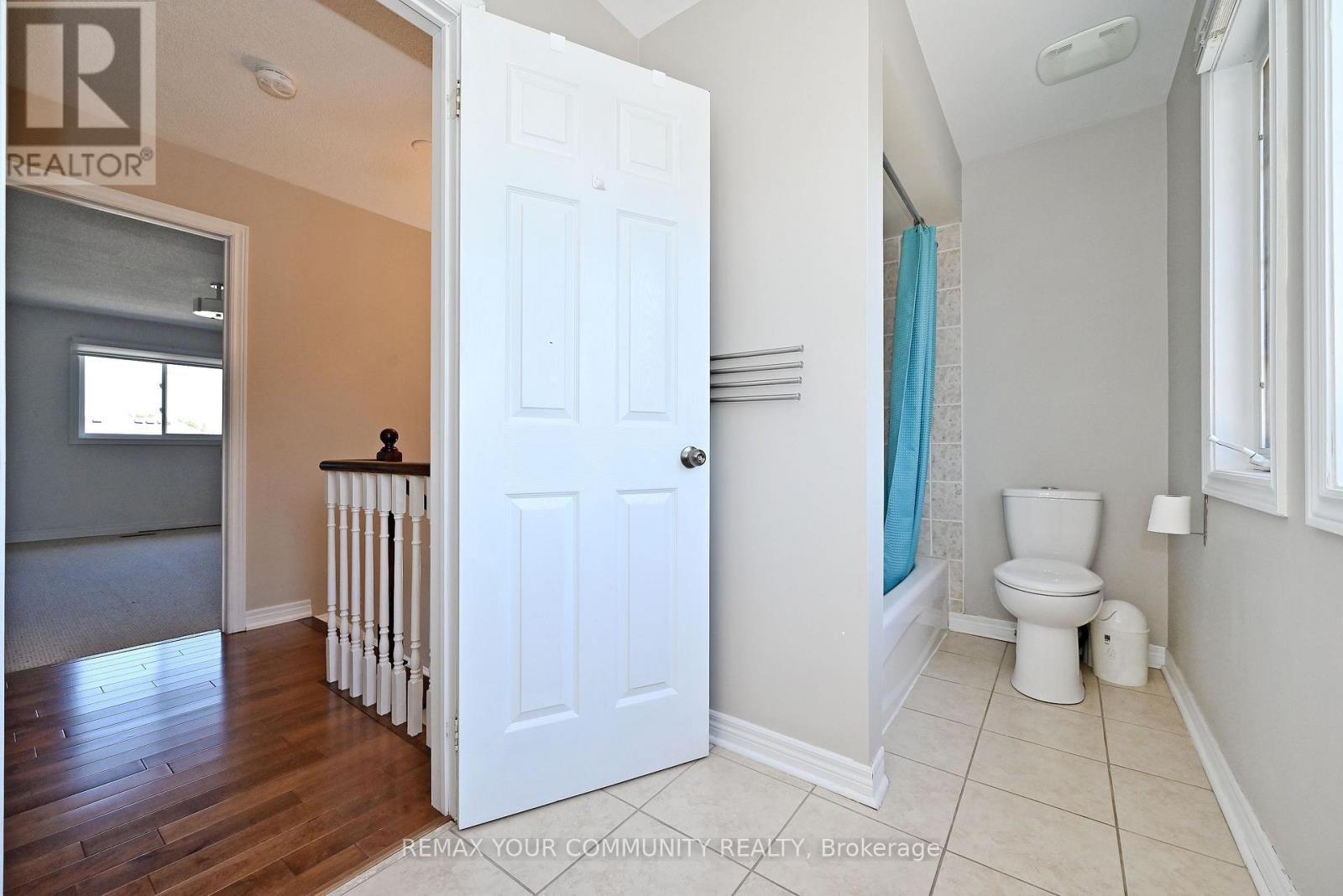 73 Laurendale Avenue, Georgina, Ontario  L4P 4G1 - Photo 22 - N13581904