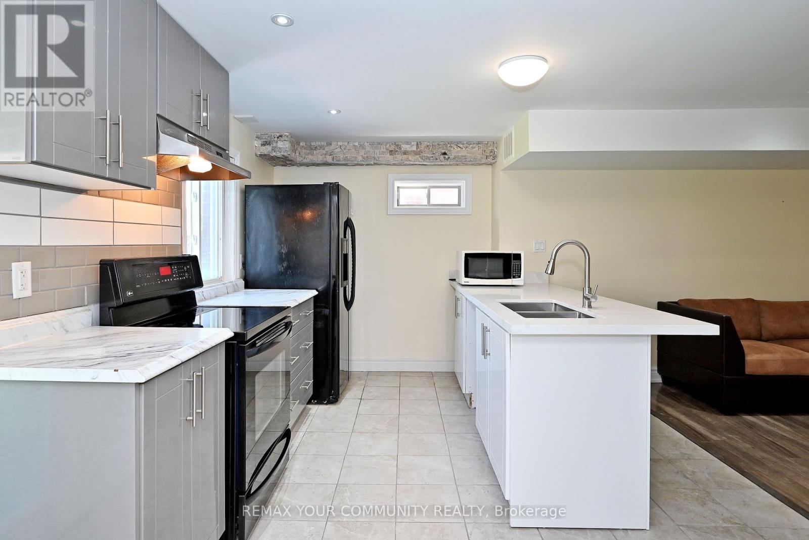 73 Laurendale Avenue, Georgina, Ontario  L4P 4G1 - Photo 30 - N13581904