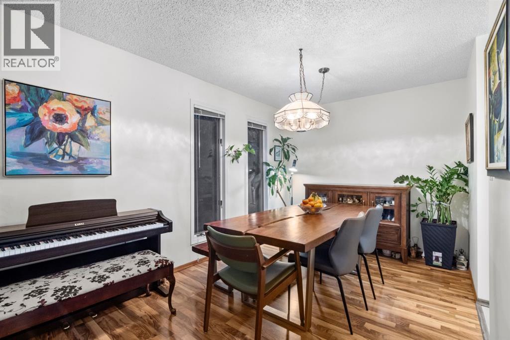 4604 Marwood Way NE, Calgary, Alberta  T2A 2S7 - Photo 9 - A2292105