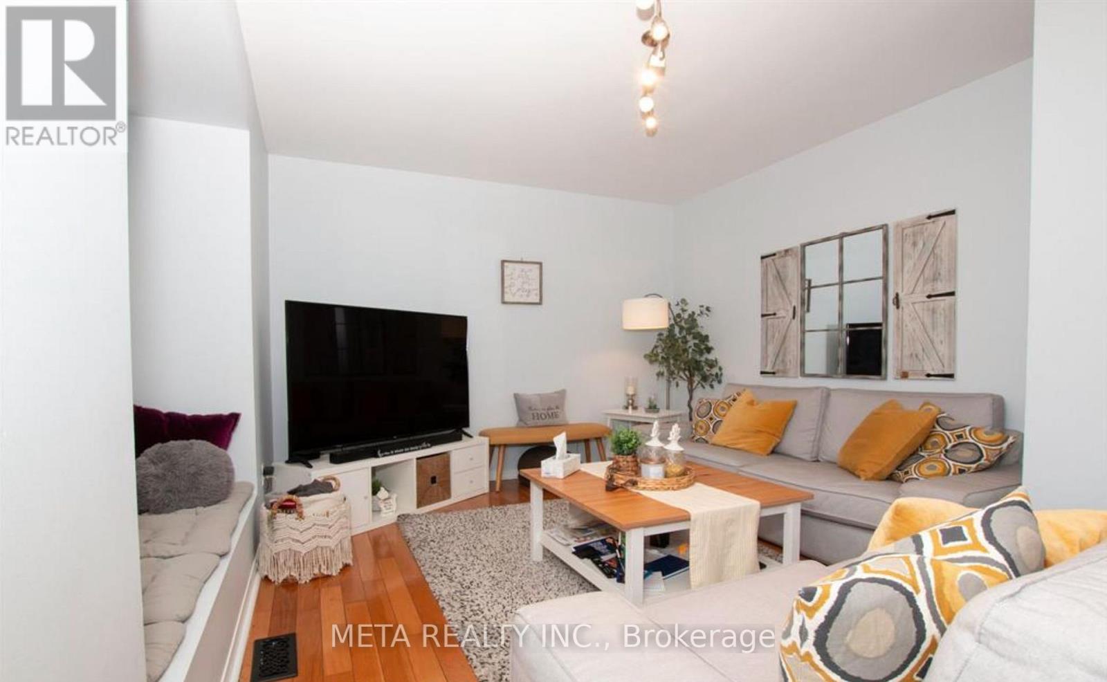 2109 Dunmore Avenue, Burlington, Ontario L7L 6V8 - Photo 10 - W13581930