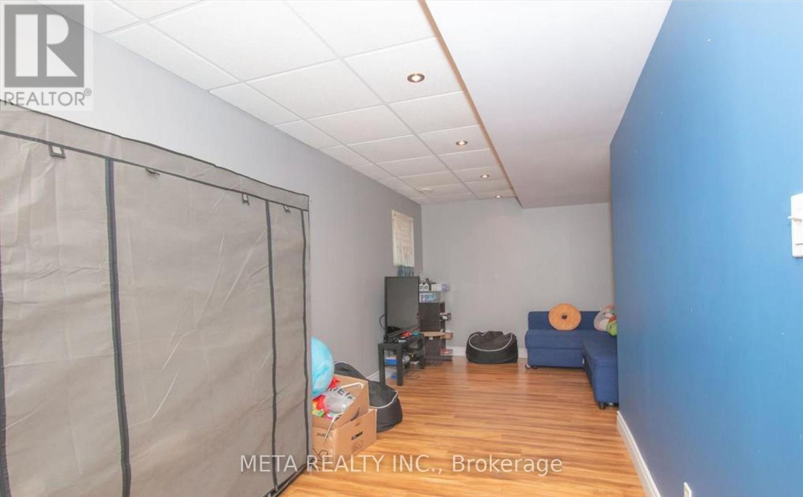 2109 Dunmore Avenue, Burlington, Ontario L7L 6V8 - Photo 17 - W13581930