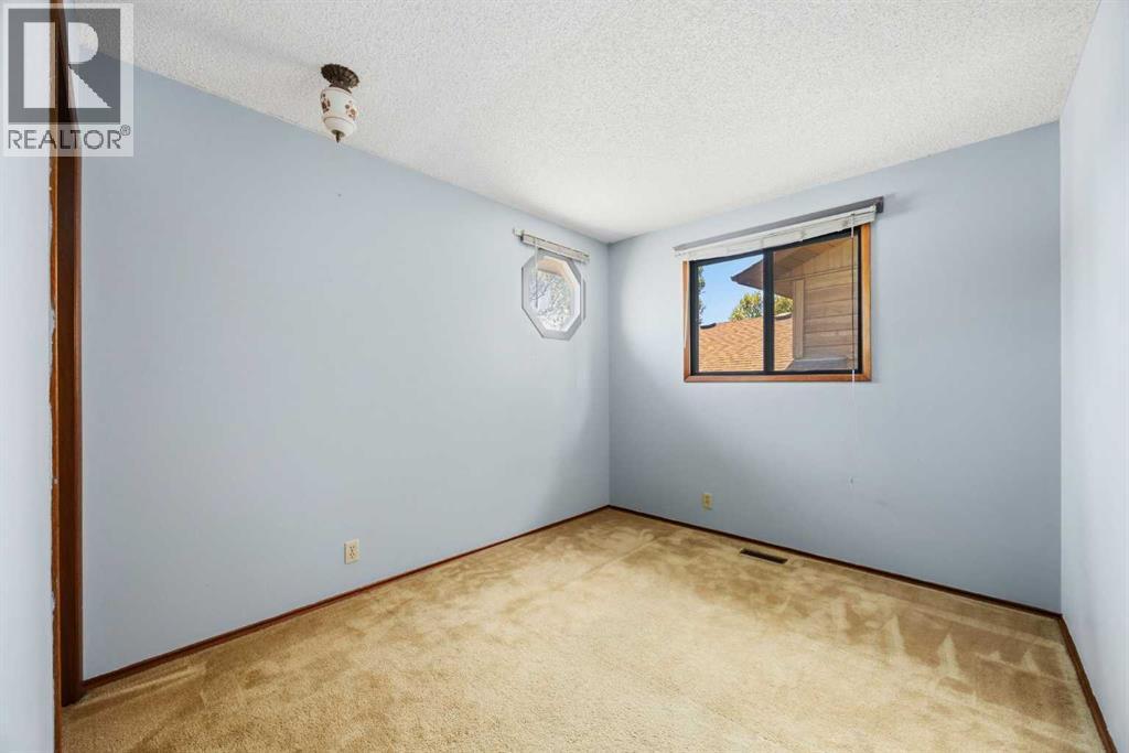 80 Macewan Drive NW, Calgary, Alberta  T3K 2P7 - Photo 21 - A2325610