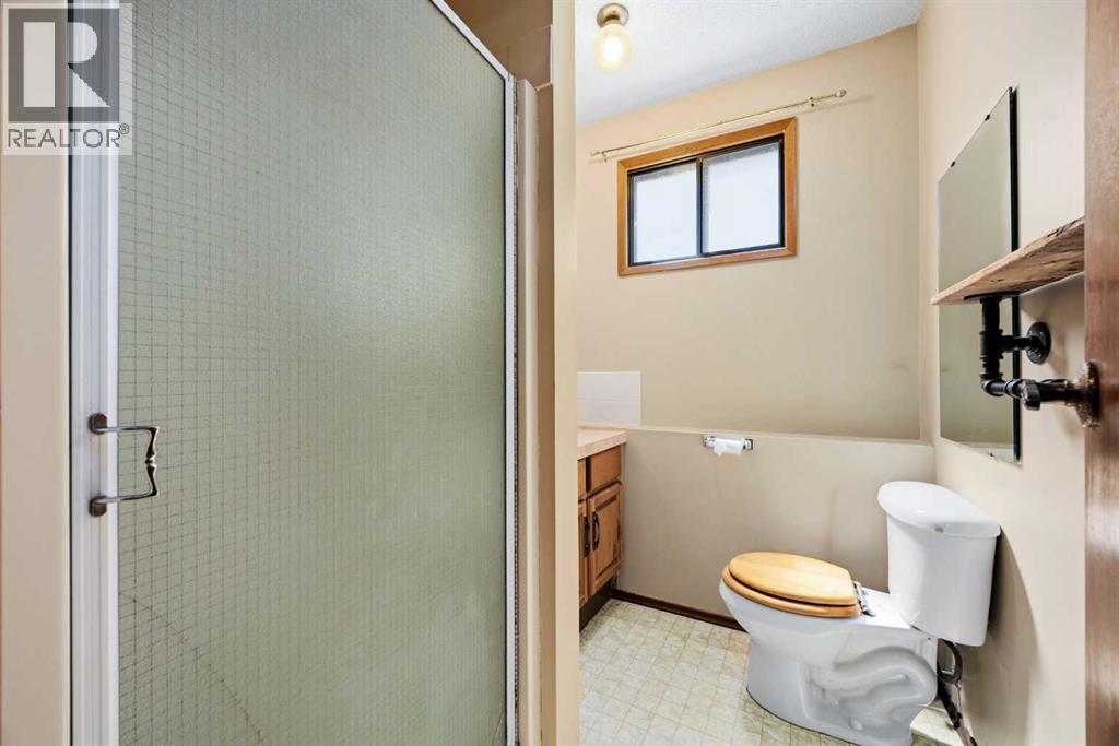 80 Macewan Drive NW, Calgary, Alberta  T3K 2P7 - Photo 31 - A2325610