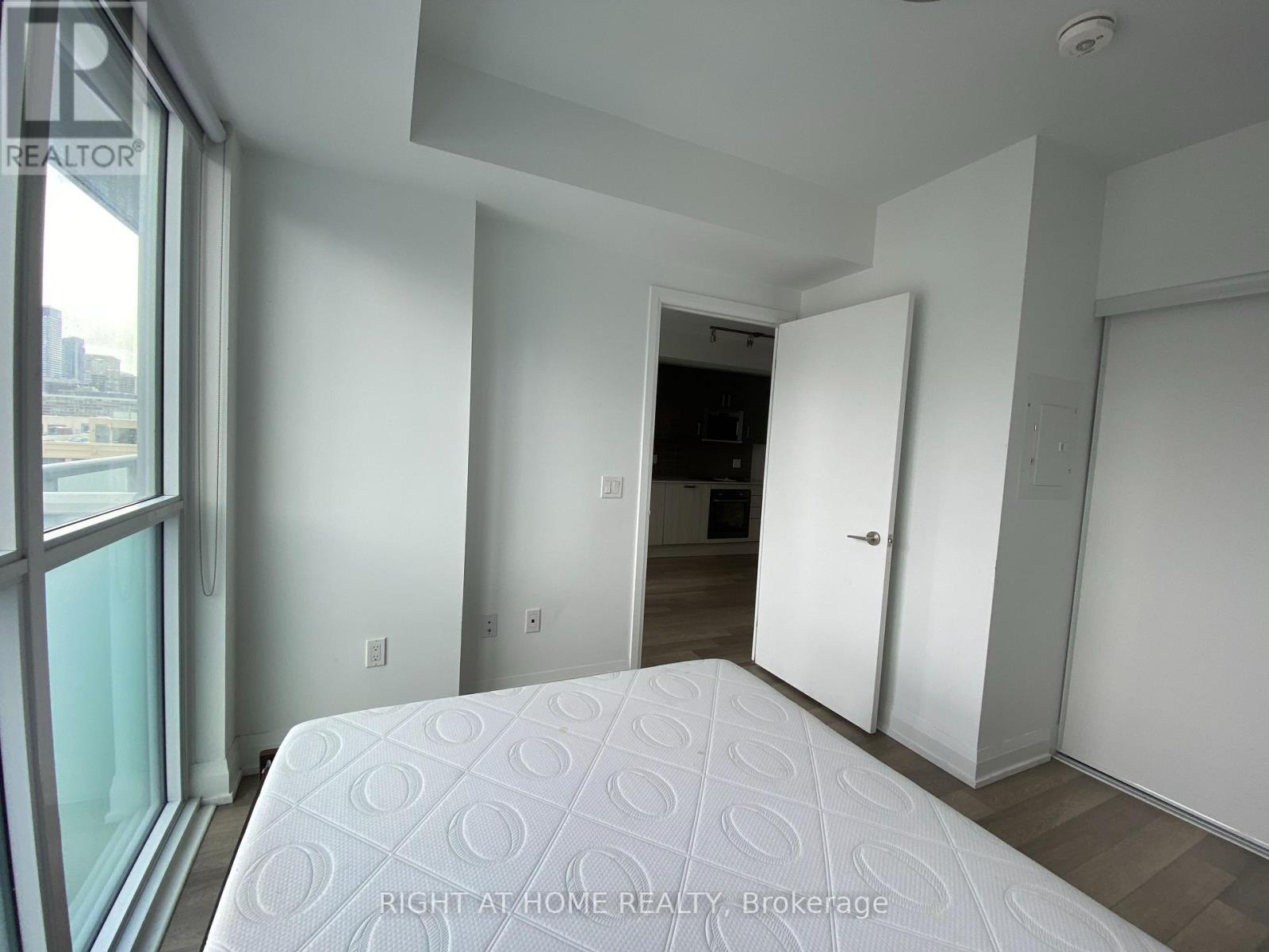 1906 - 77 Mutual Street, Toronto, Ontario M5B 0B9 - Photo 8 - C13581982