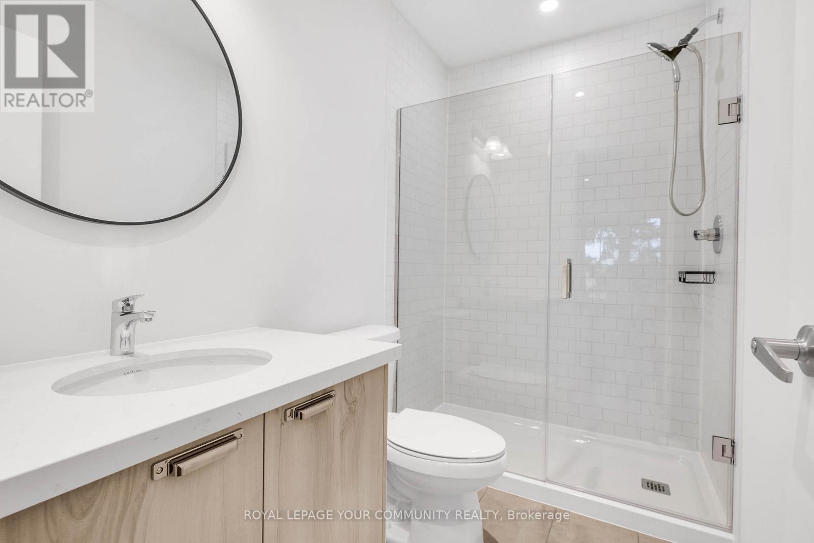 38 Arbour Green Crescent, Vaughan, Ontario L4H 4V2 - Photo 9 - N13581998