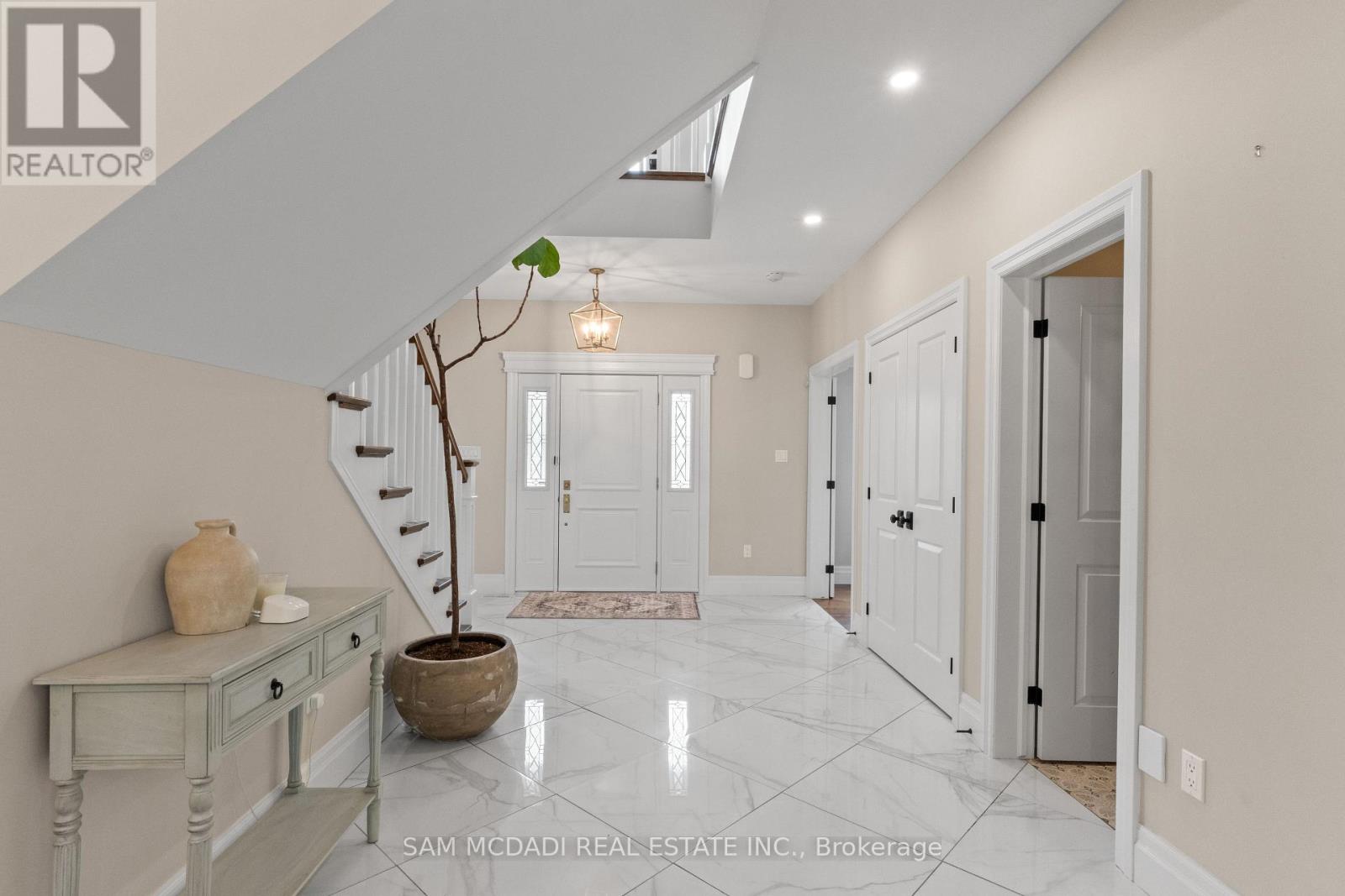 1096 Westbrook Road, Hamilton, Ontario  L0R 2A0 - Photo 3 - X13559140