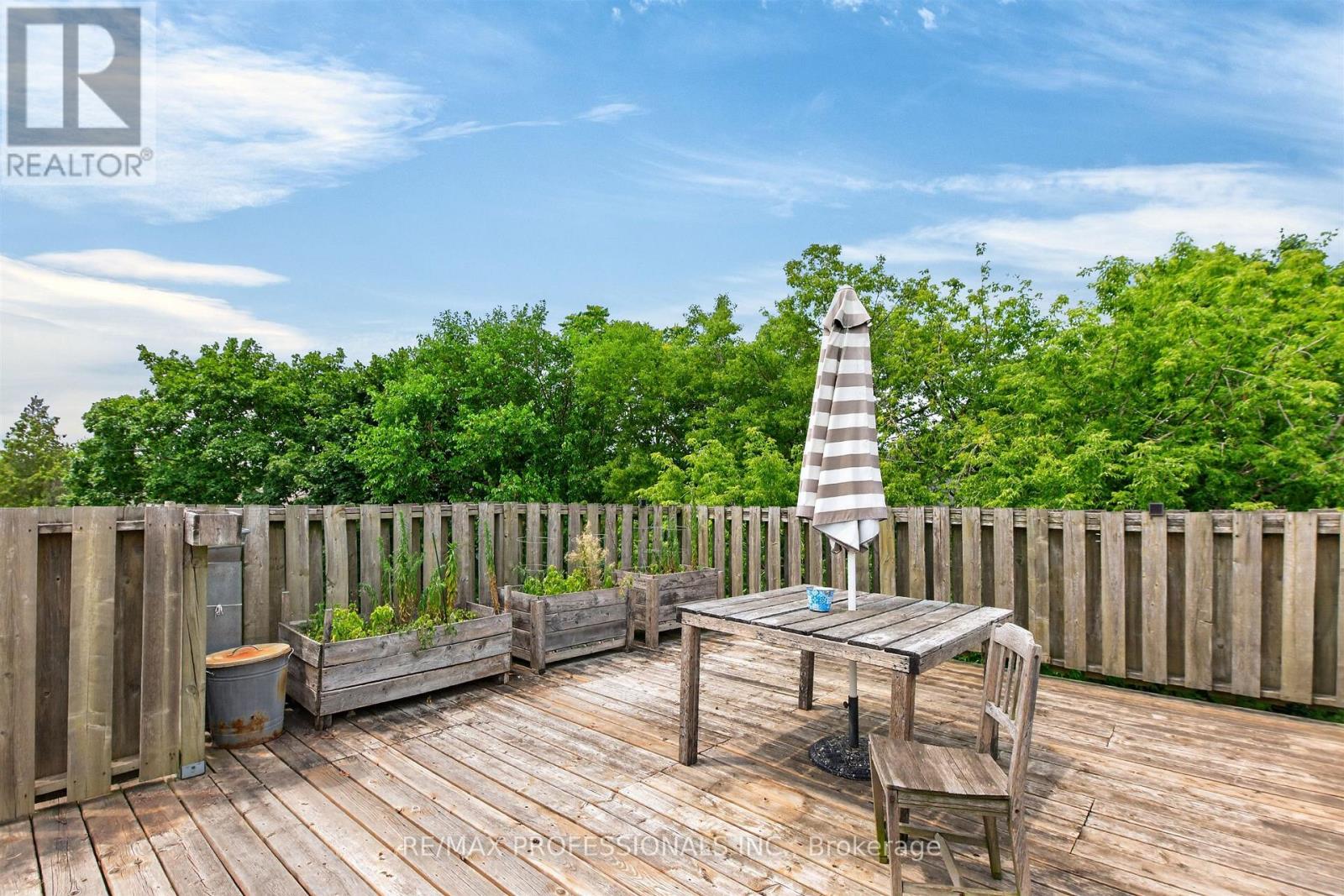 182 Geoffrey Street, Toronto, Ontario M6R 1P7 - Photo 42 - W13581958