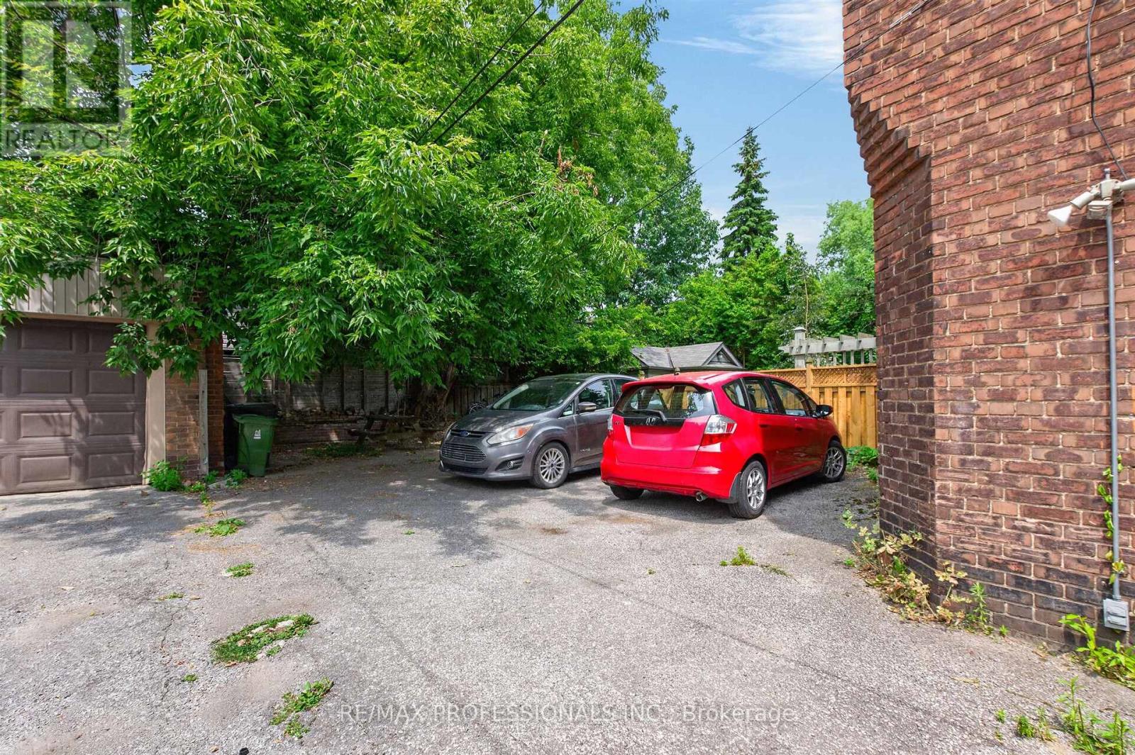 182 Geoffrey Street, Toronto, Ontario M6R 1P7 - Photo 45 - W13581958