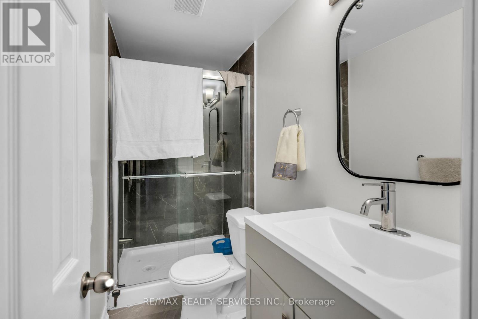 115 - 115 Foster Crescent, Brampton, Ontario  L6V 3M8 - Photo 8 - W13581974