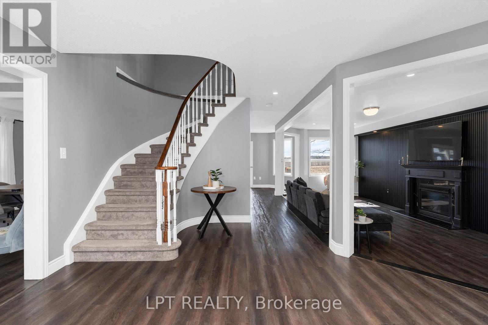 47 Northview Crescent, Barrie, Ontario  L4N 9T4 - Photo 6 - S13521938