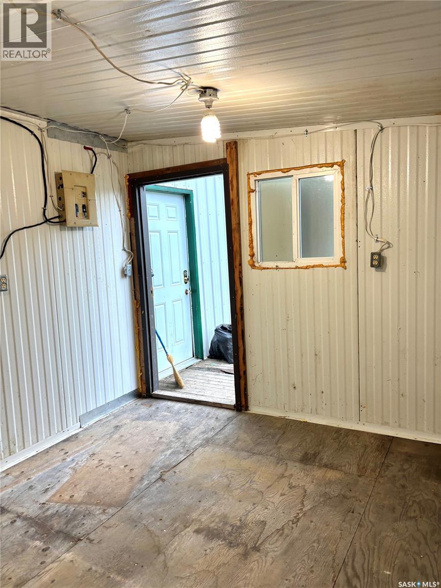 20 Gaddesby Crescent, Jackfish Lake, Saskatchewan  S0M 0L0 - Photo 6 - SK043030