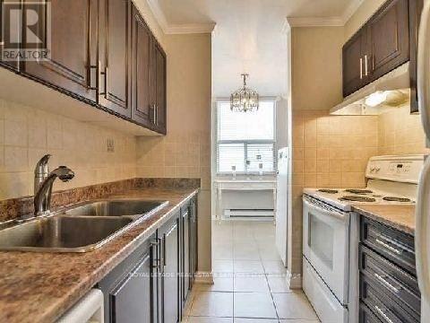 1510 - 966 Inverhouse Drive, Mississauga, Ontario L5J 4B6 - Photo 7 - W13575226