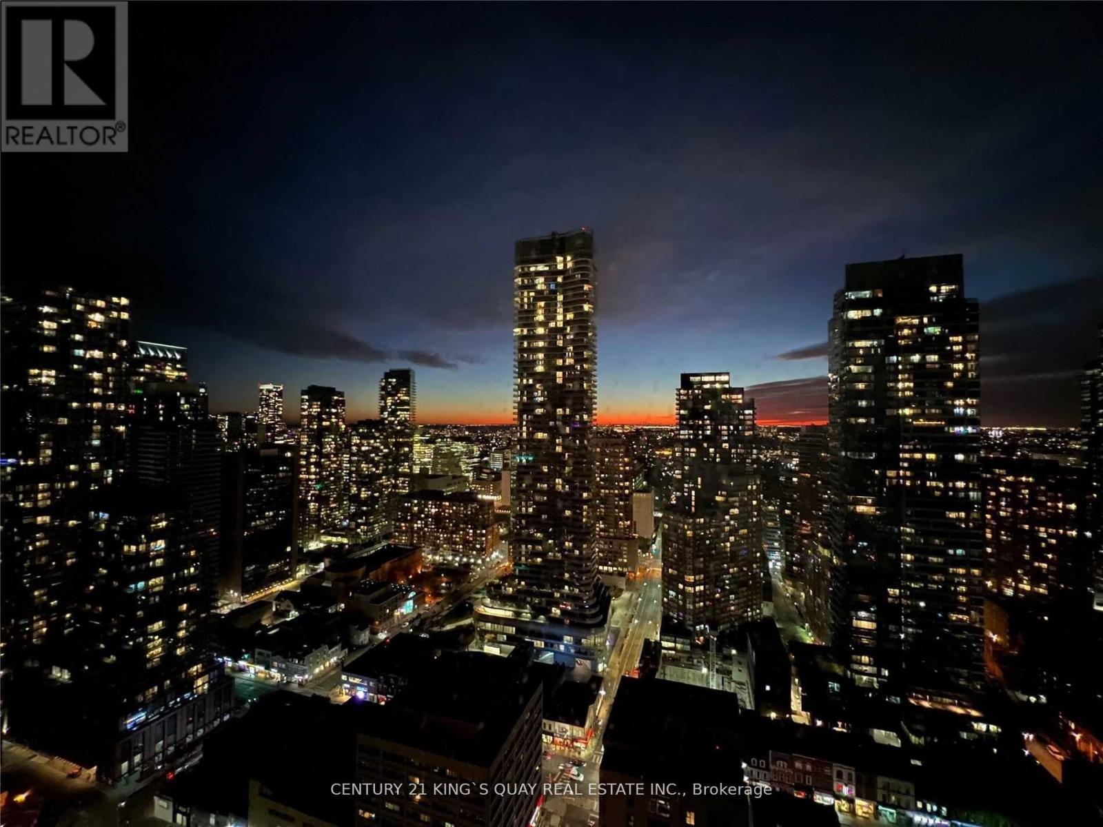 3701 - 28 WELLESLEY STREET E, Toronto, Ontario