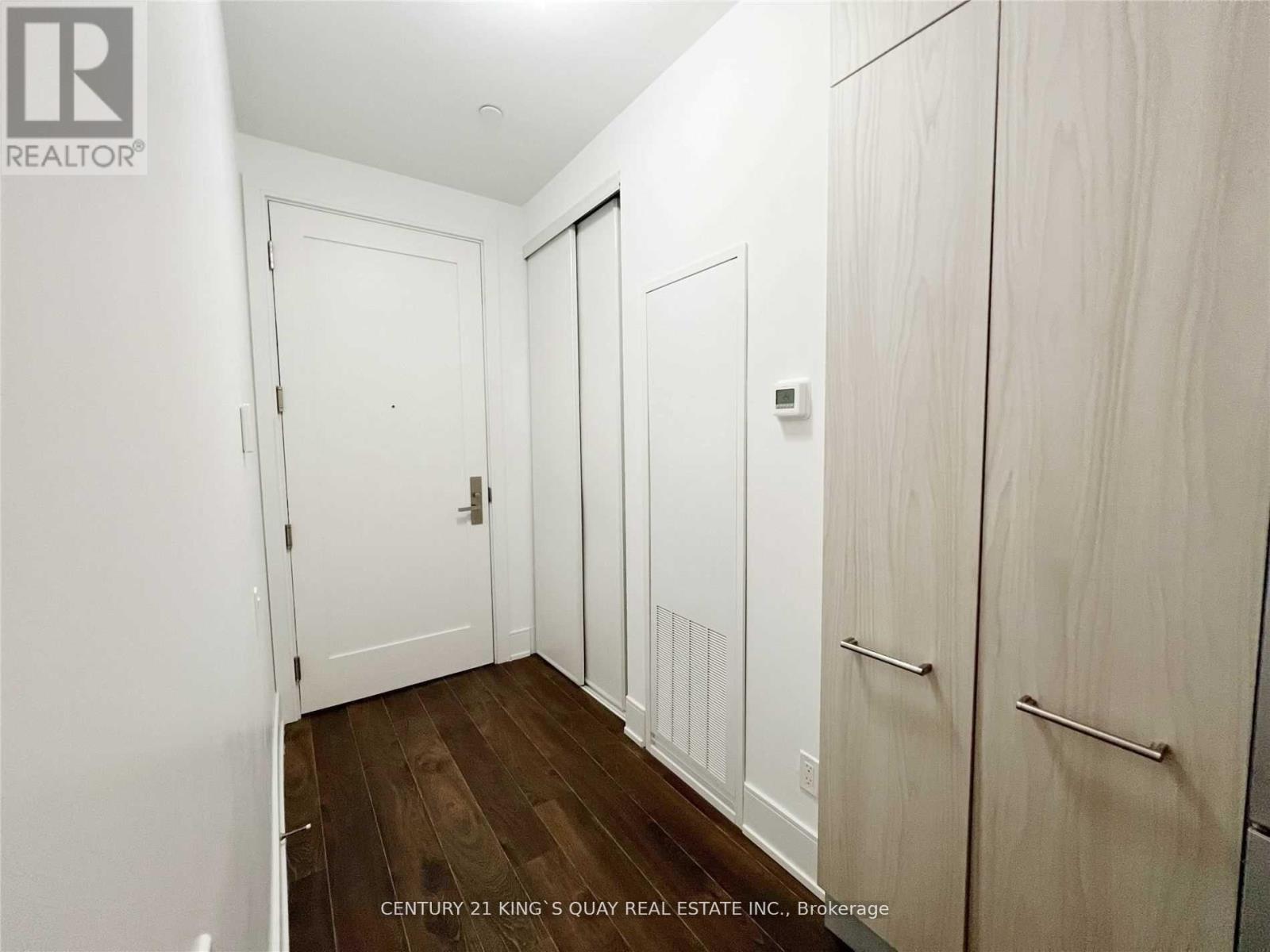 3701 - 28 Wellesley Street E, Toronto, Ontario  M4Y 1G3 - Photo 17 - C13582010