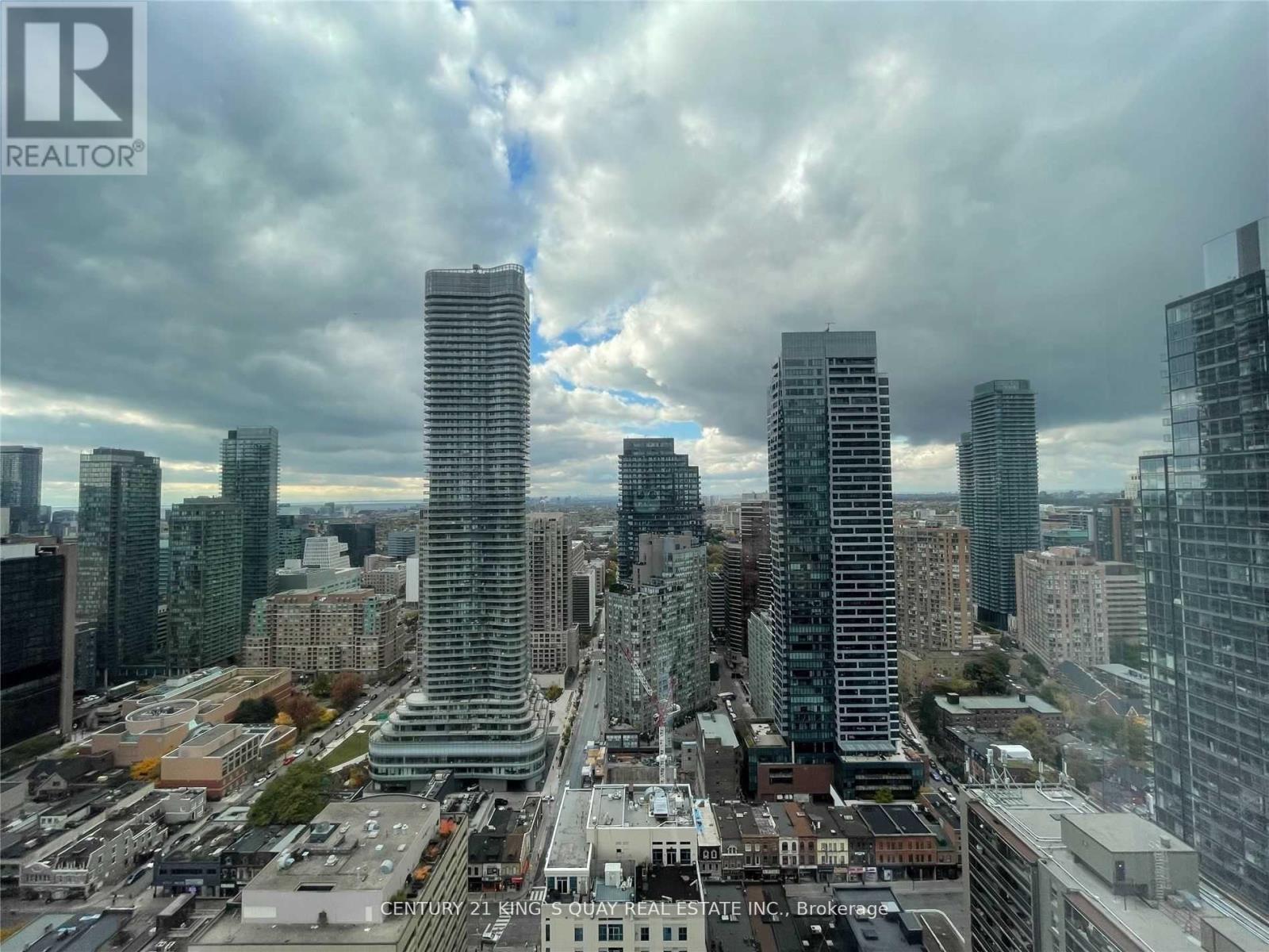 3701 - 28 Wellesley Street E, Toronto, Ontario  M4Y 1G3 - Photo 2 - C13582010