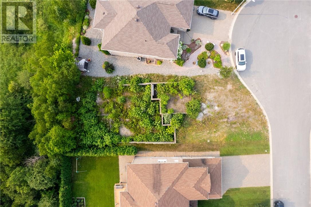 10 Nova Court, Sudbury, Ontario