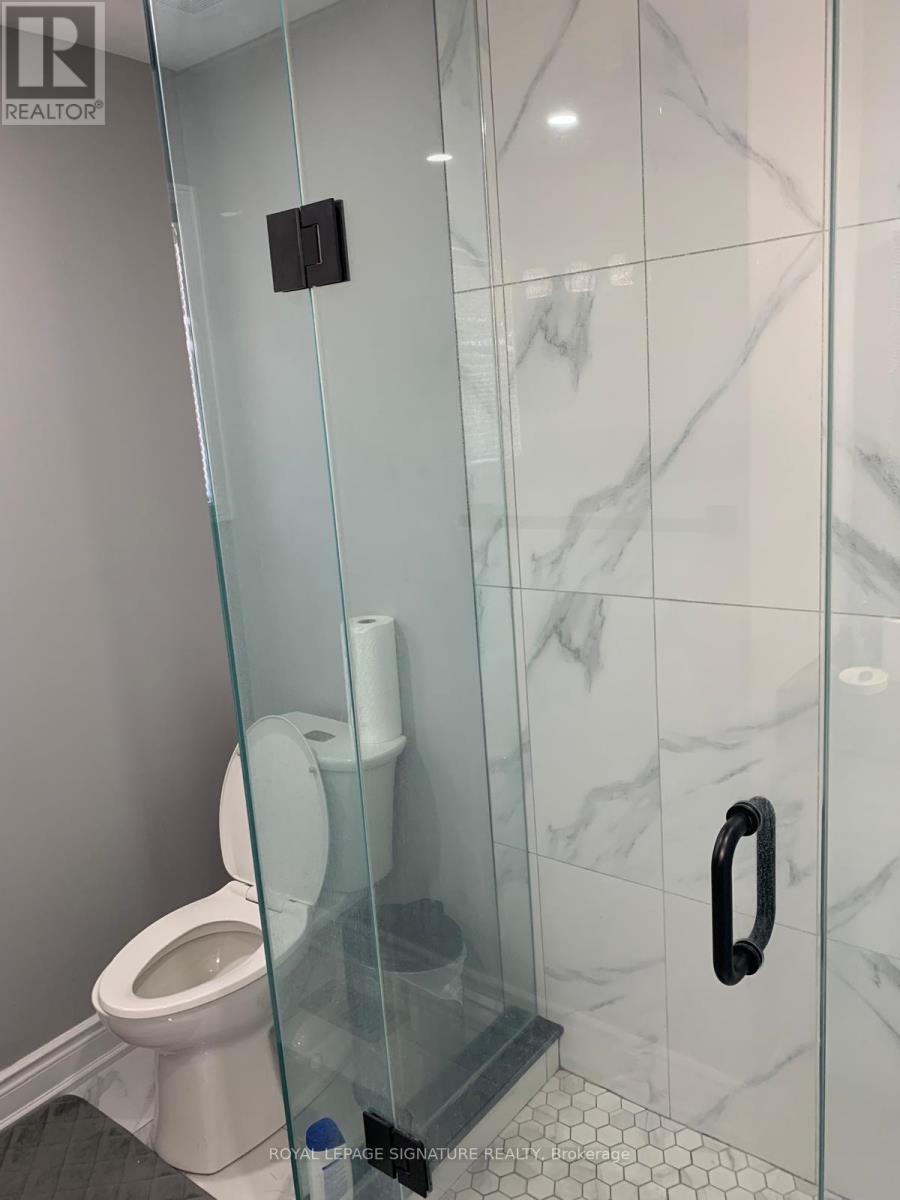 Main + 2nd Floor - 5924 Terranova Drive, Mississauga, Ontario L5M 6T5 - Photo 11 - W13582026