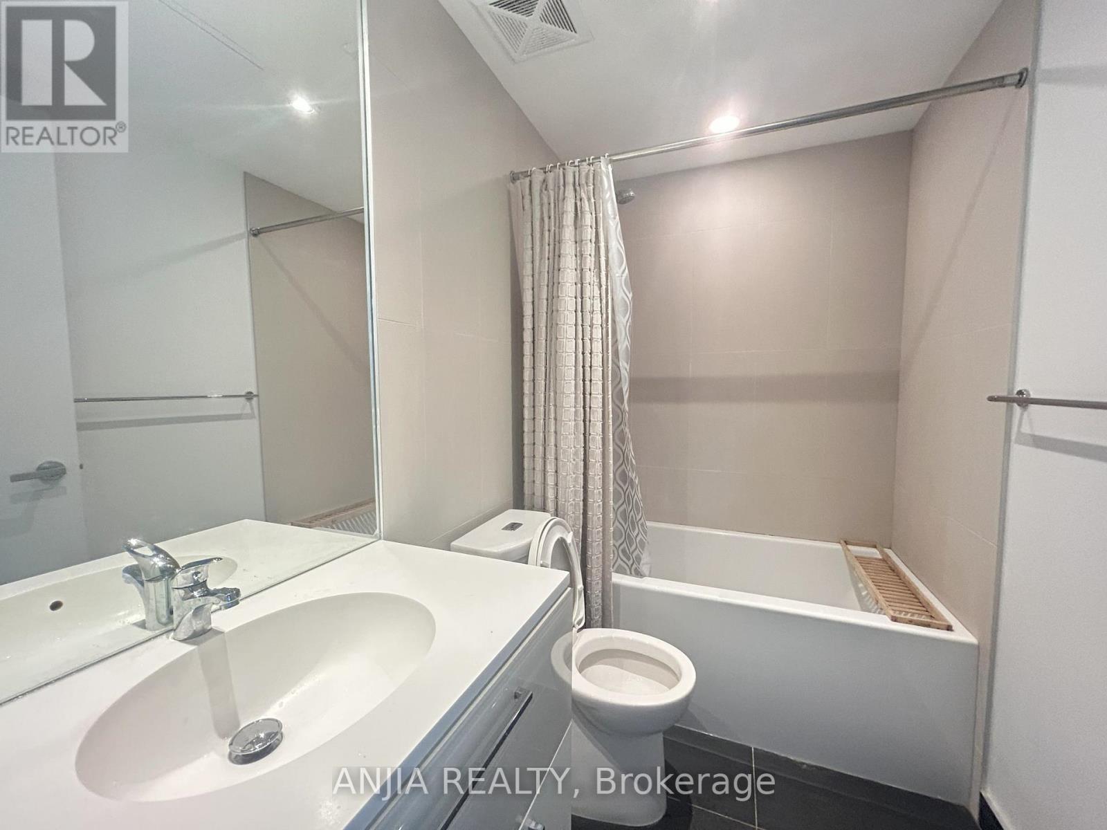 902 - 15 Grenville Street, Toronto, Ontario M4Y 0B9 - Photo 11 - C13582042