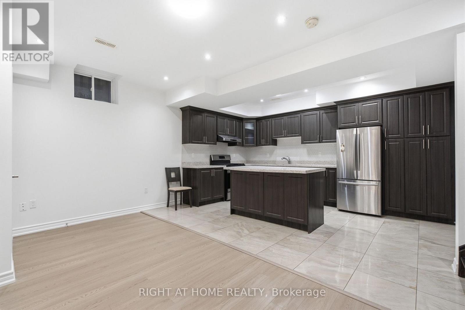 Basement - 201 Donald Sim Avenue, Markham, Ontario L6B 0Z1 - Photo 10 - N13582036