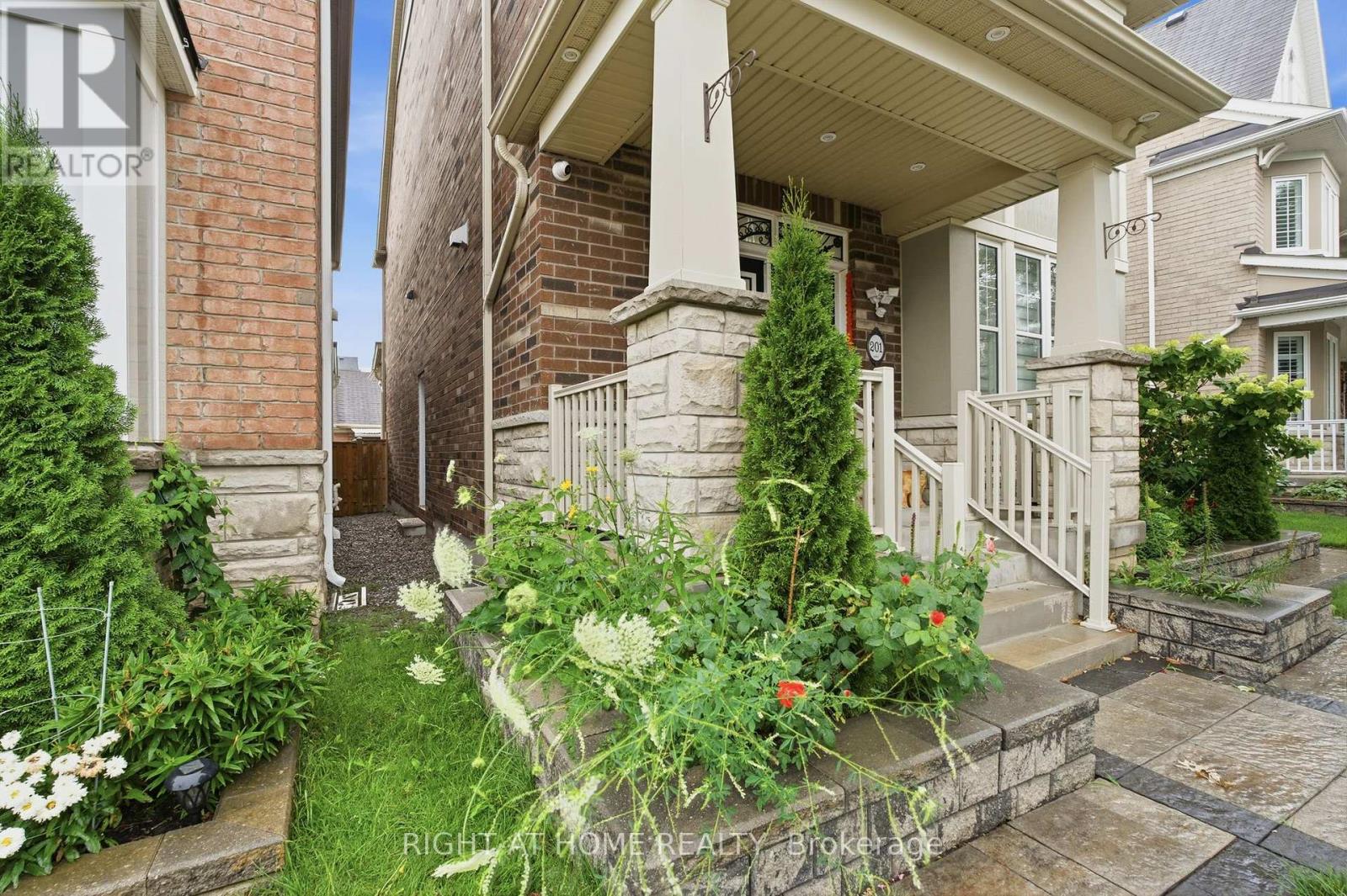 Basement - 201 Donald Sim Avenue, Markham, Ontario L6B 0Z1 - Photo 2 - N13582036