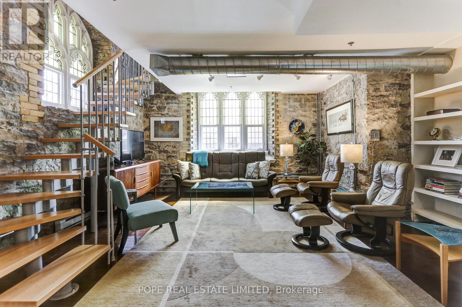 202 - 384 Sunnyside Avenue, Toronto, Ontario  M6R 2S1 - Photo 15 - W13582034