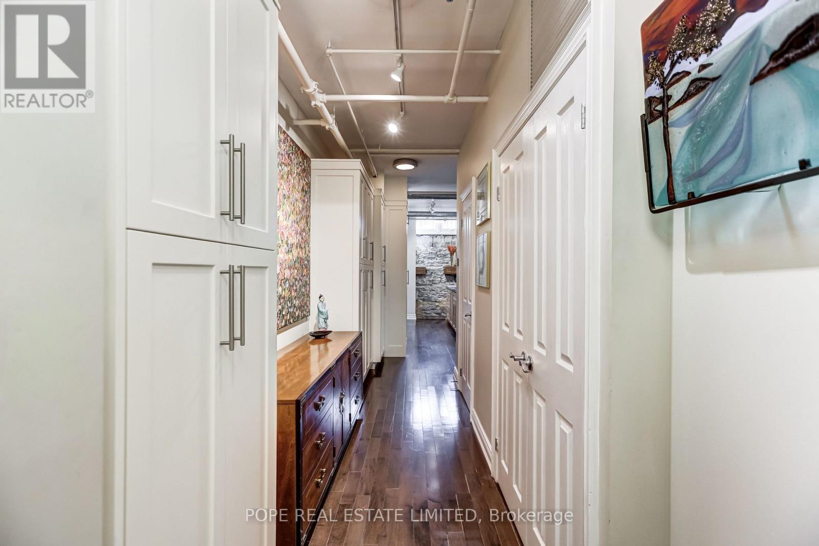 202 - 384 Sunnyside Avenue, Toronto, Ontario  M6R 2S1 - Photo 8 - W13582034