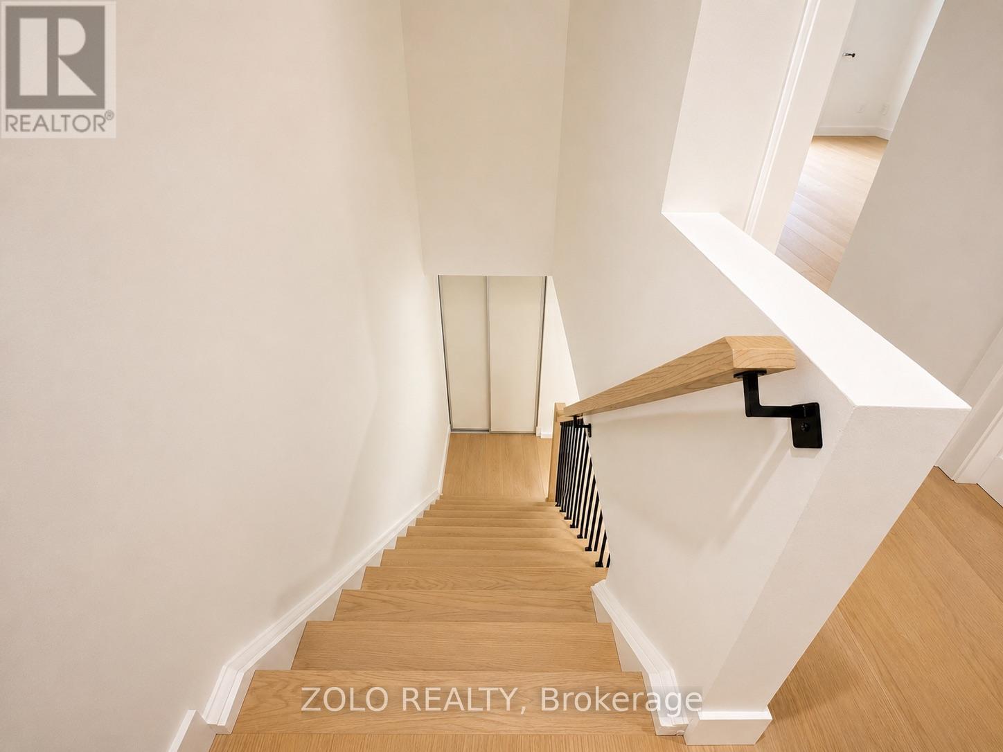 113 - 2120 Rathburn Road E, Mississauga, Ontario L4W 2S8 - Photo 7 - W13582038