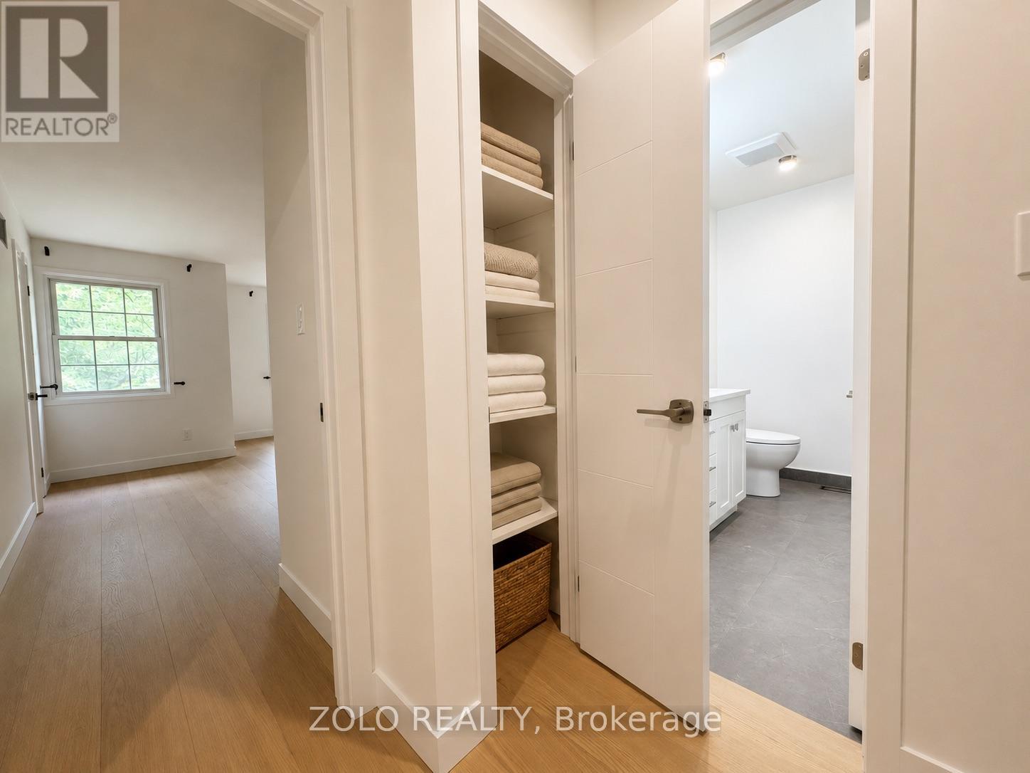 113 - 2120 Rathburn Road E, Mississauga, Ontario L4W 2S8 - Photo 8 - W13582038