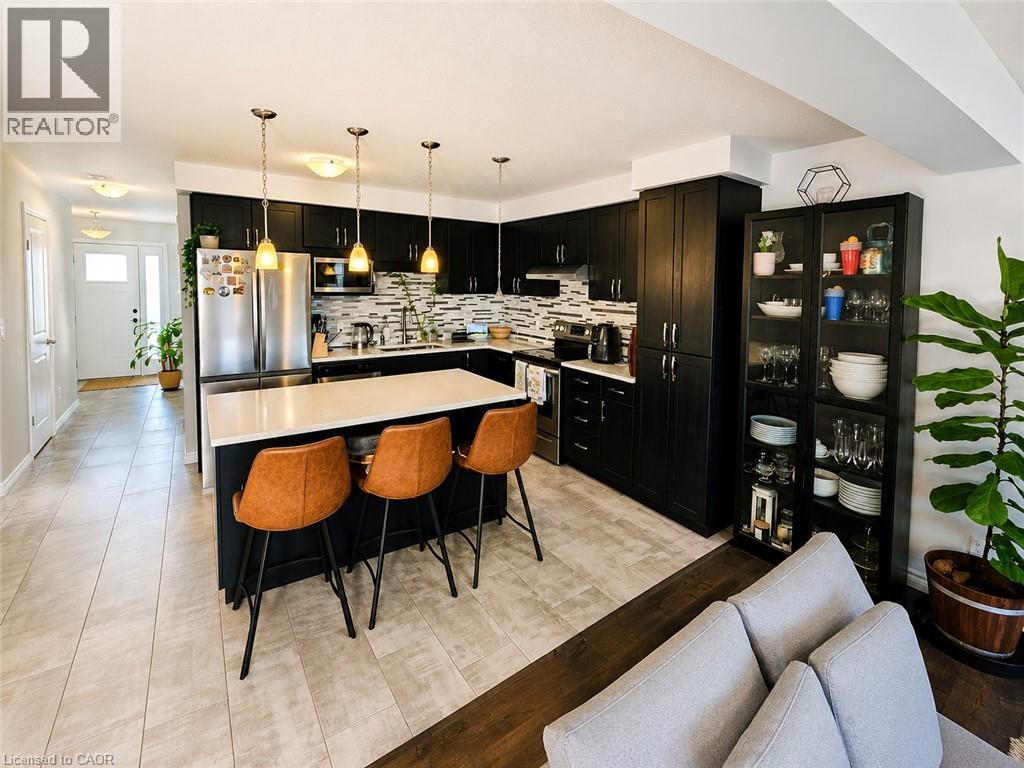 77 Hollybrook Trail, Kitchener, Ontario  N2R 0M7 - Photo 6 - 40845004