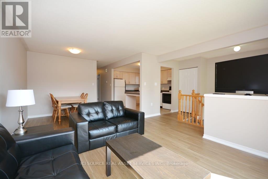 MAIN FL - 26 LOUISE LANE, orillia, Ontario