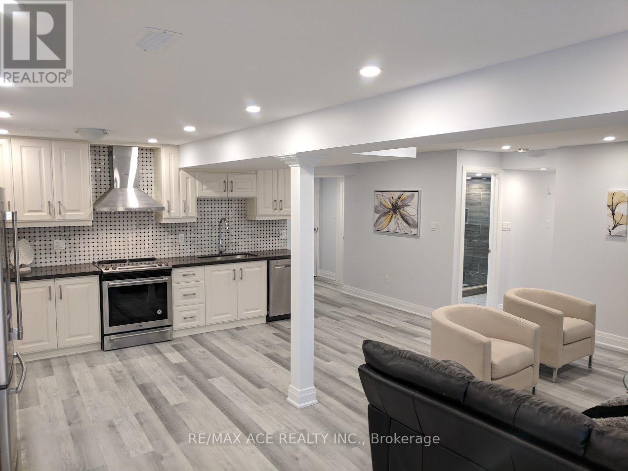 29 Frampton Road, Brampton, Ontario  L7A 4E1 - Photo 8 - W13582050