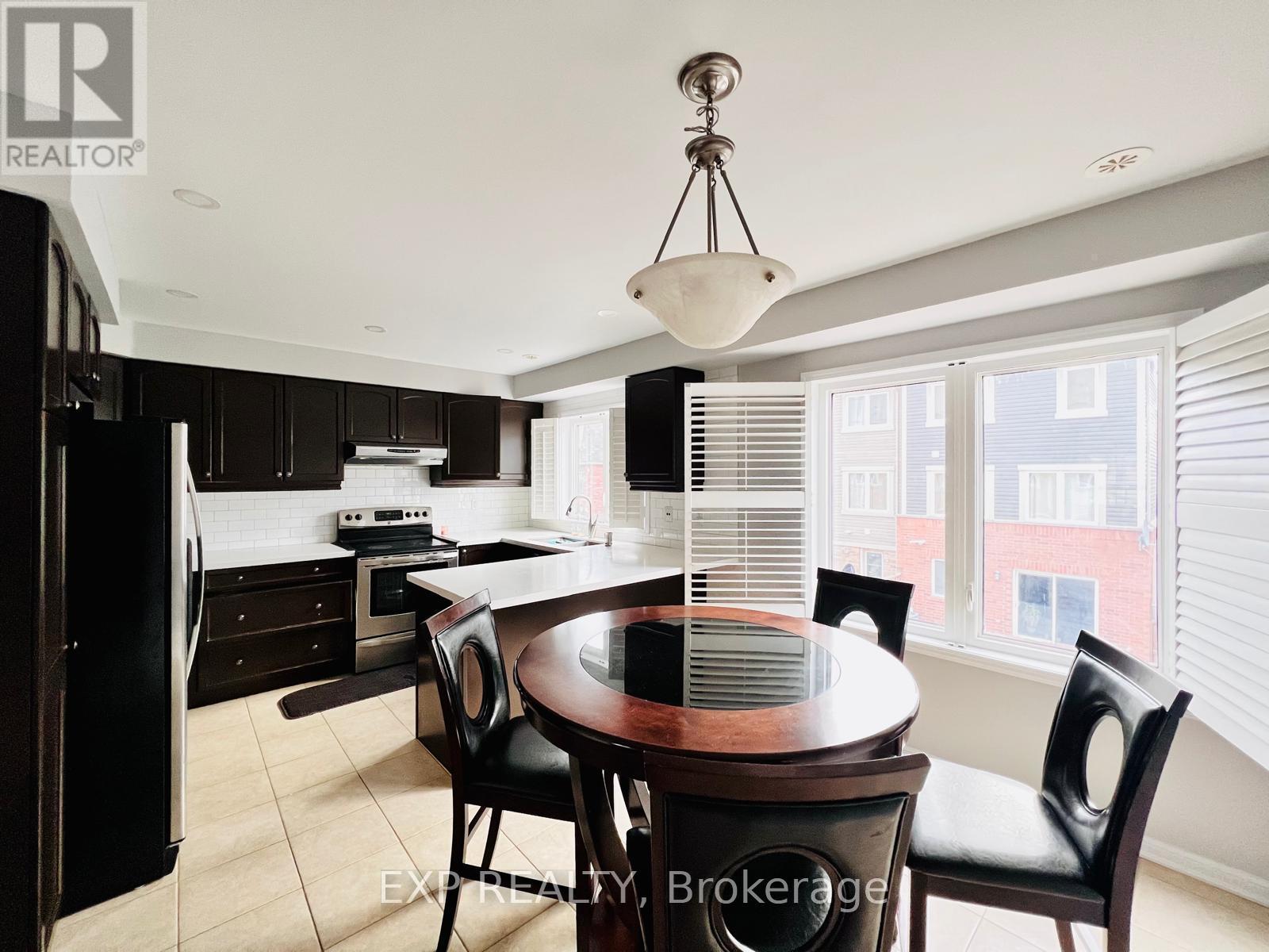 21 Bevington Road, Brampton, Ontario  L7A 0R9 - Photo 4 - W13582068
