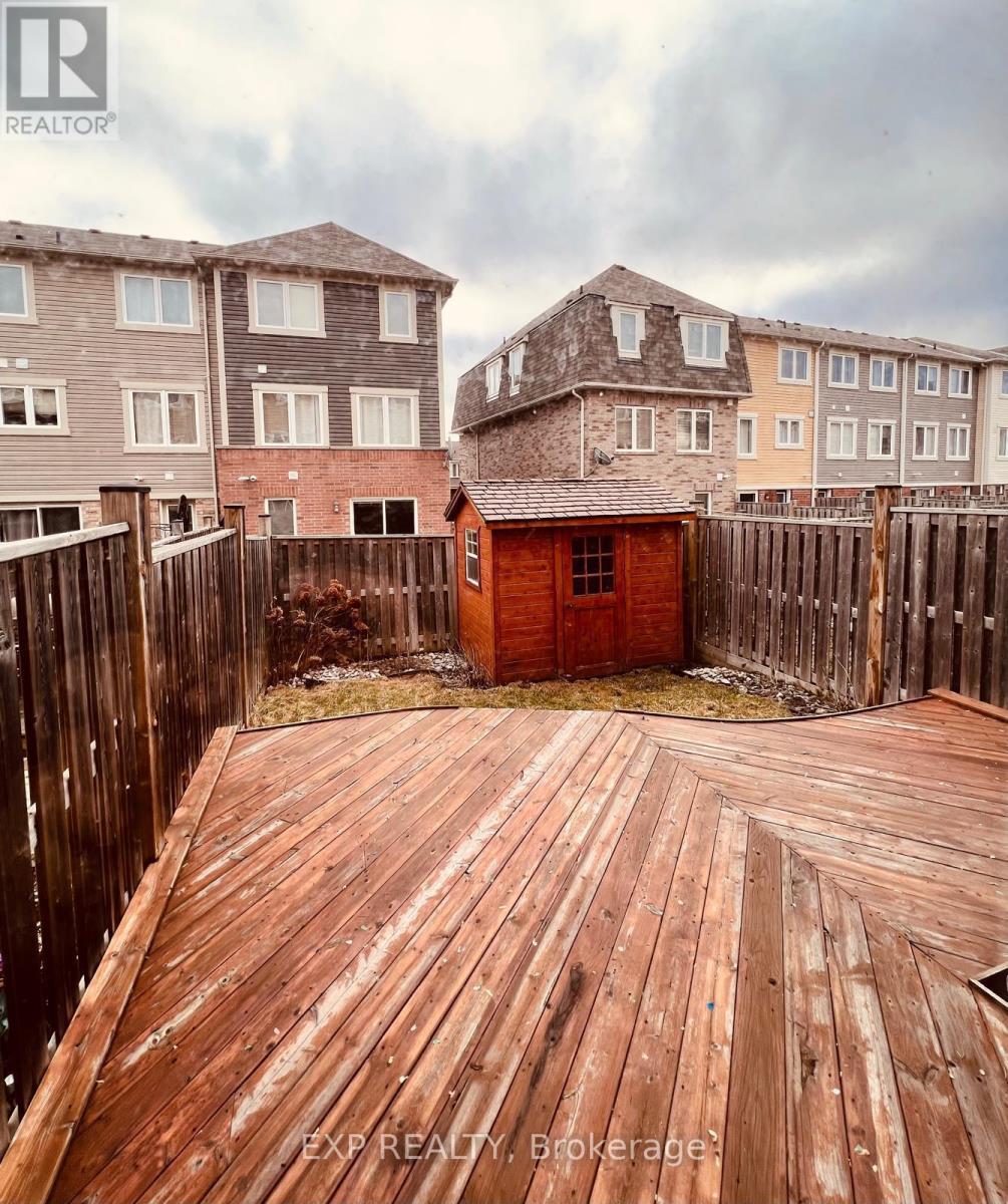 21 Bevington Road, Brampton, Ontario  L7A 0R9 - Photo 9 - W13582068