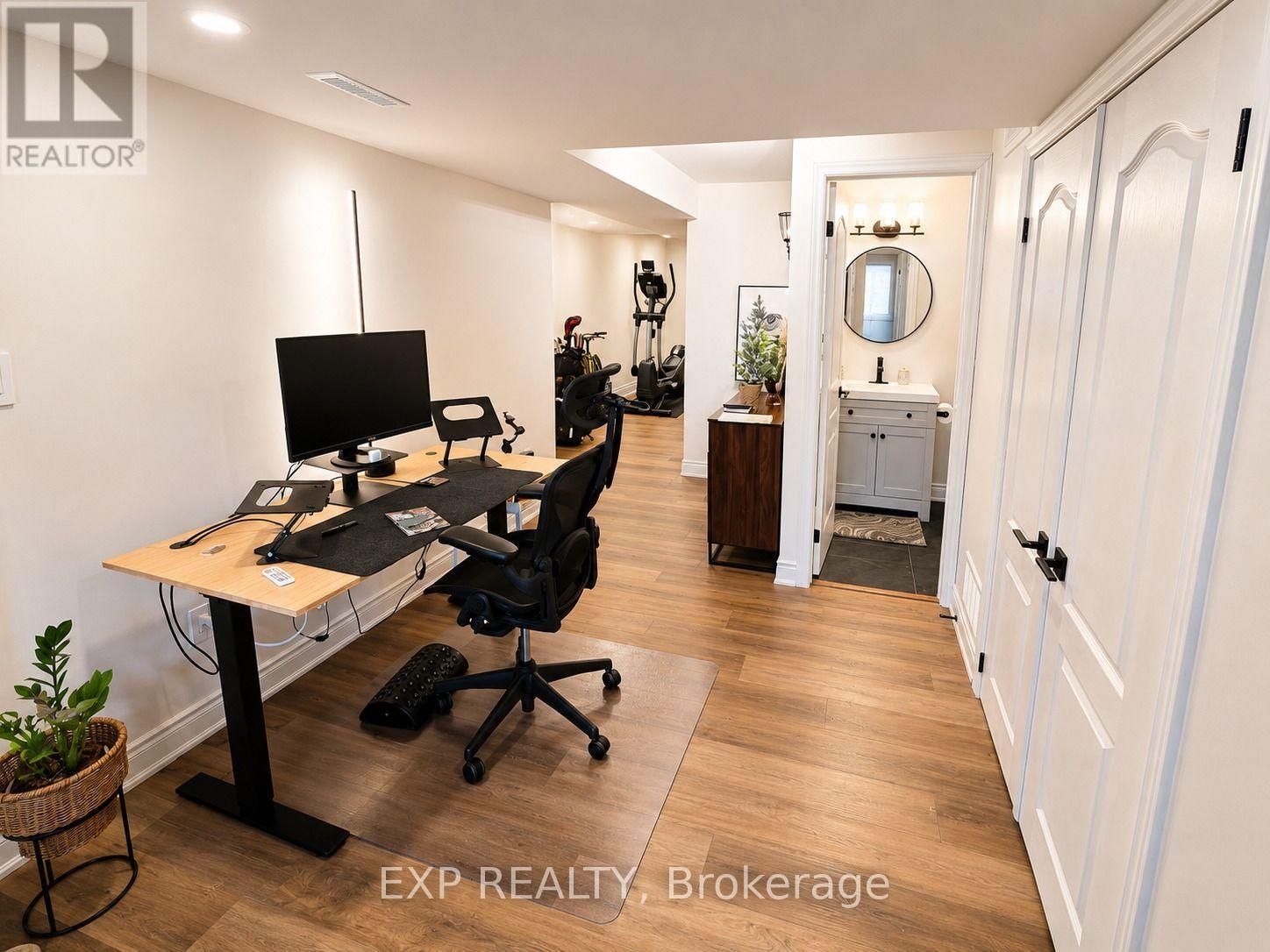77 Hollybrook Trail, Kitchener, Ontario  N2R 0M7 - Photo 11 - X13582070