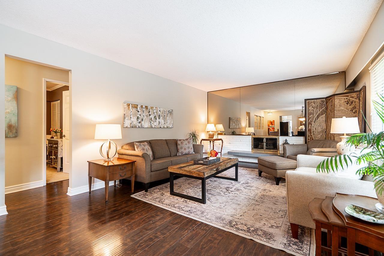 8652 SUNBURY PLACE — photo 4