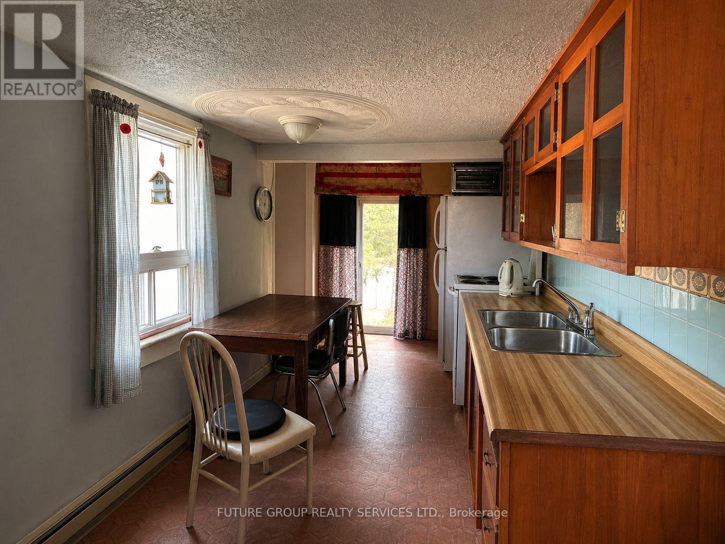 9865 Simcoe Rd 10 Rr 2 Road, Clearview, Ontario  L0M 1N0 - Photo 2 - S13236038