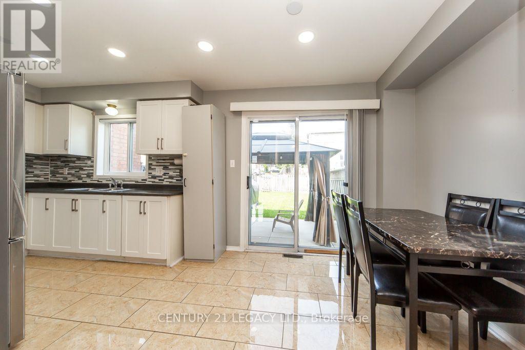 20 Twigg Drive, Ajax, Ontario  L1Z 1G4 - Photo 15 - E13582094