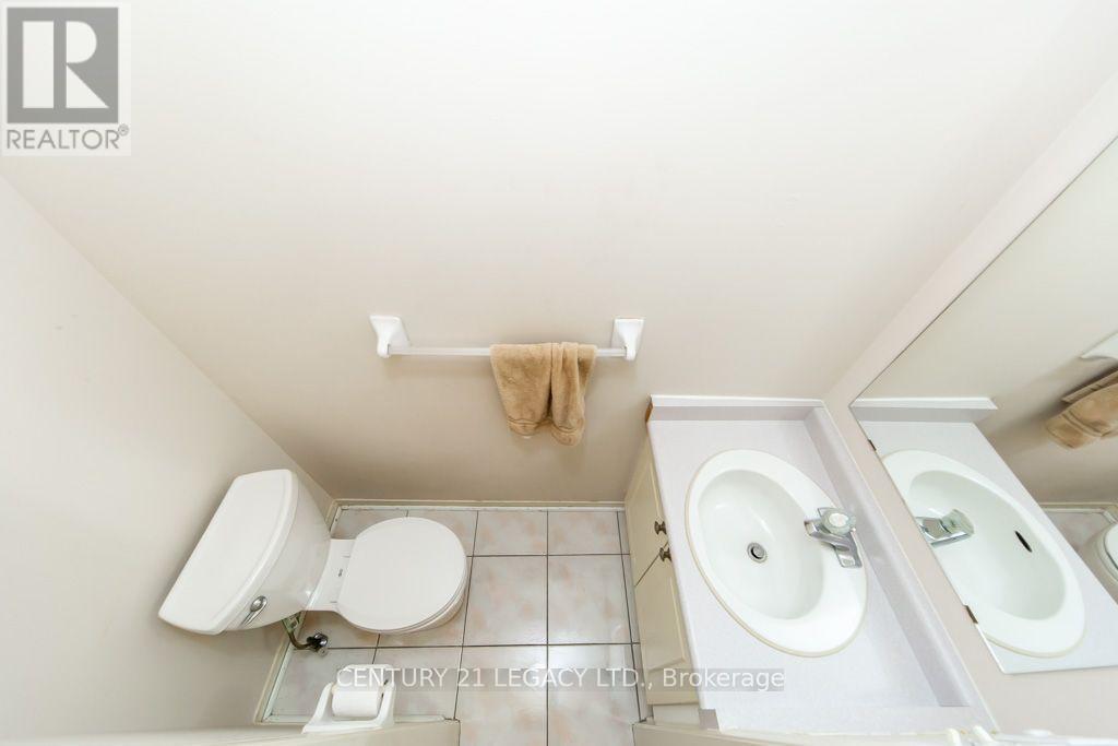 20 Twigg Drive, Ajax, Ontario  L1Z 1G4 - Photo 21 - E13582094