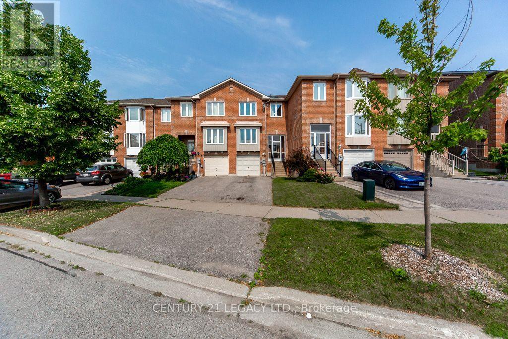 20 Twigg Drive, Ajax, Ontario  L1Z 1G4 - Photo 3 - E13582094