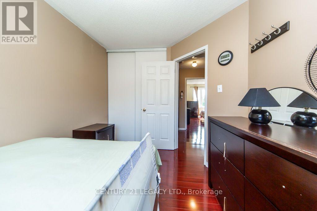 20 Twigg Drive, Ajax, Ontario  L1Z 1G4 - Photo 34 - E13582094