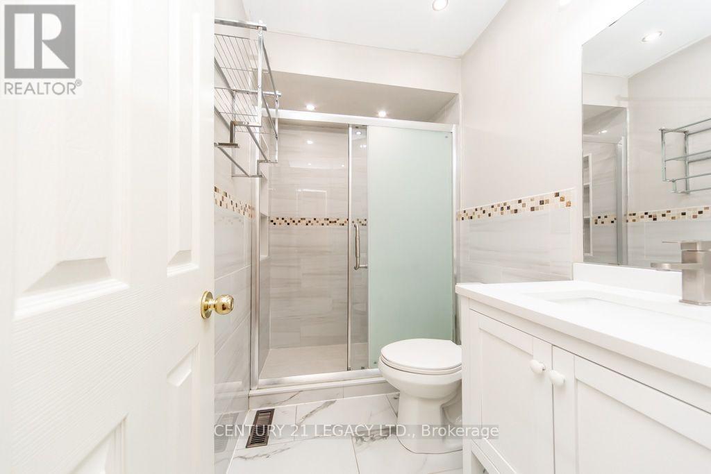 20 Twigg Drive, Ajax, Ontario  L1Z 1G4 - Photo 35 - E13582094